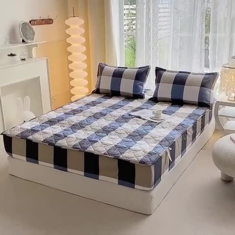 91家纺网 家纺一手货源 找家纺 米柳 2024新款亲肤夹棉印花床笠 湛蓝品格