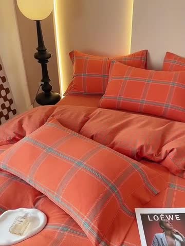 91家纺网 家纺一手货源 找家纺 价格下调三沁 直播爆款纯棉全棉色织水洗棉简约格子式四件套倾城爱玛橘