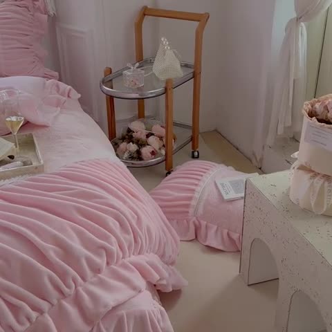 91家纺网 家纺一手货源 找家纺 （总）亲亲公主 2025新款牛奶绒法式玫瑰四件套