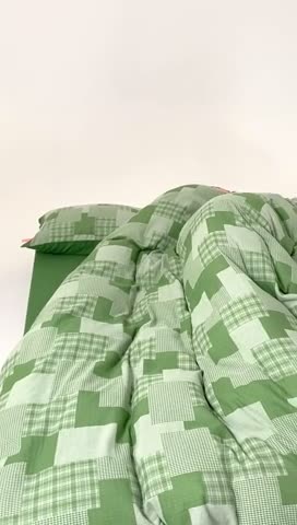 91家纺网 家纺一手货源 找家纺 安莱生活 2023新款拼布田园纽扣款四件套 拼布田园纽扣款-嫩绿