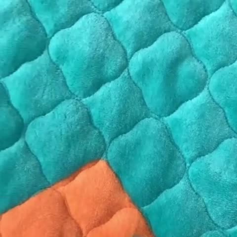 91家纺网 家纺一手货源 找家纺 小虾米 2023新款上下床加厚牛奶绒夹棉床笠 恐龙世界