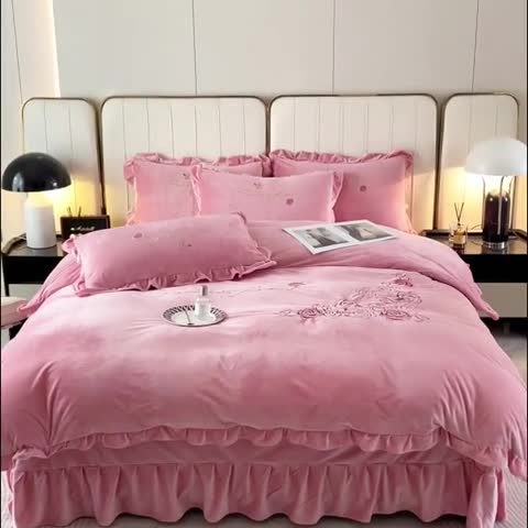 91家纺网 家纺一手货源 找家纺 金米诺 2024新款婴儿绒韩版床单绣花四件套 粉玉