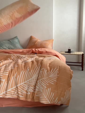 91家纺网 家纺一手货源 找家纺 安莱生活 2023新款A类空气层双层纱大提花郁彼北林系列四件套 郁彼北林-橘