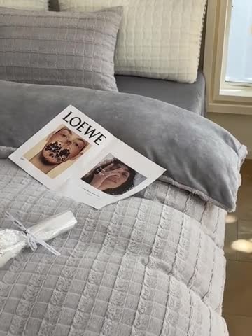 91家纺网 家纺一手货源 找家纺 安哆啦加厚9斤獭兔毛绒兔兔绒剪花牛奶绒四件套纯色双拼系列 绅士灰