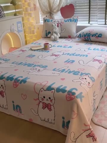 91家纺网 家纺一手货源 找家纺 安哆啦 2024新款高克重小清新牛奶绒单床单 英文猫咪
