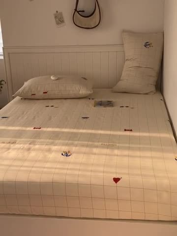 91家纺网 家纺一手货源 找家纺 洋铭区 2023新款全棉单品床笠格子兰花