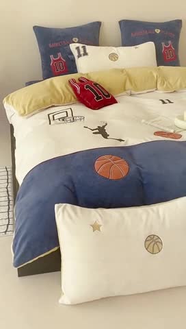 91家纺网 家纺一手货源 找家纺 （总）星野 2023新款高克重牛奶绒贴布绣四件套-灌篮高手（送抱枕）