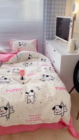 91家纺网 家纺一手货源 找家纺 昔可 2023新款全棉可爱动物卡通印花四件套 滑板狗狗