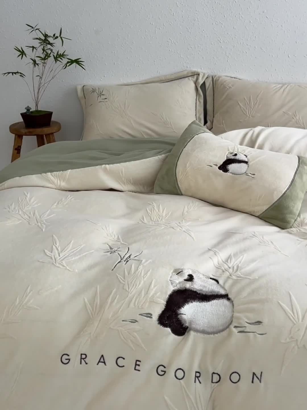 91家纺网 家纺一手货源 找家纺 总 安莱生活 2023专版锦芙牛奶绒苏绣四件套-花花思竹款-质感民宿风