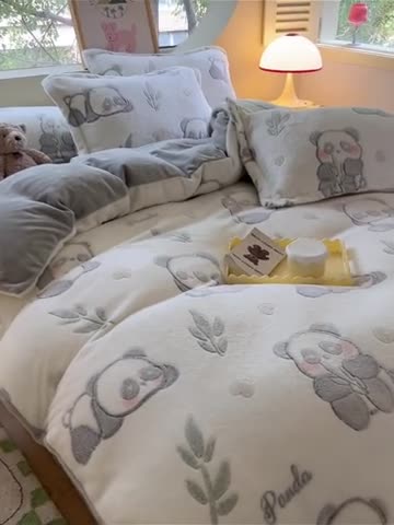 91家纺网 家纺一手货源 找家纺 慕尚 2025新款5D雪花绒四件套系列 黑白熊