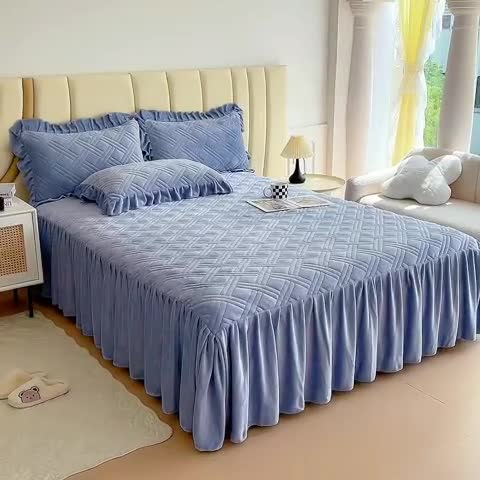 91家纺网 家纺一手货源 找家纺 十个点家纺 2024新款牛奶绒单床裙-欣雅 浅宝蓝