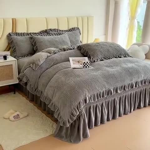 91家纺网 家纺一手货源 找家纺 十个点家纺 2024新款牛奶绒欣雅床盖四件套 欣雅-奶油灰