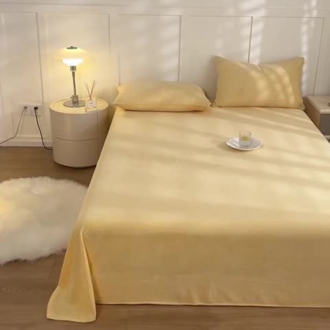 91家纺网 家纺一手货源 找家纺 慕澄家纺 2023新款纯色牛奶绒加厚保暖多功能床单盖毯 床单-杏黄