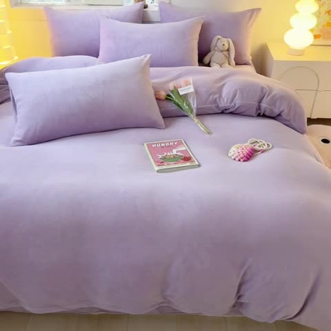 91家纺网 家纺一手货源 找家纺 慕澄家纺 2023新款简约牛奶绒加厚保暖四件套-纯爱 纯爱-烟紫