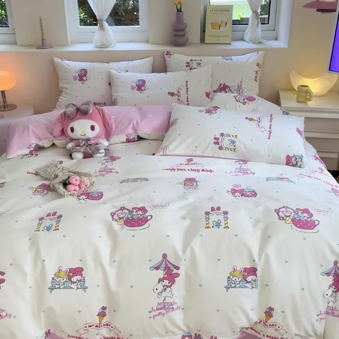 91家纺网 家纺一手货源 找家纺 曼之夏 2023新款全棉三丽鸥卡通四件套 开心美乐蒂