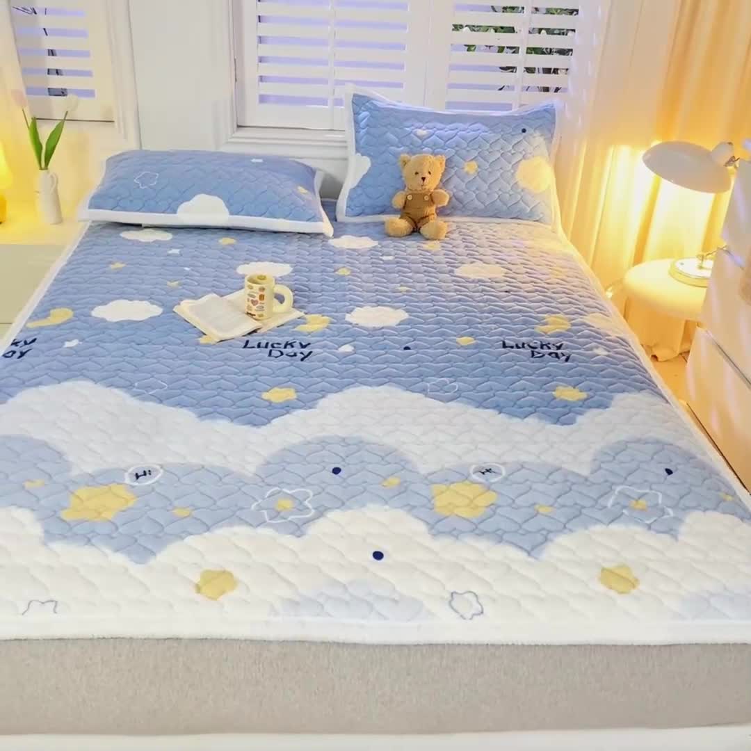 91家纺网 家纺一手货源 找家纺 米柳家纺 2023新款牛奶绒床垫床护垫薄款秋冬保暖床垫床褥子 星空
