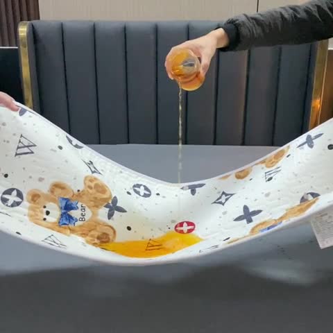 91家纺网 家纺一手货源 找家纺 恋绒 2023新款全棉护理垫防水隔尿垫姨妈垫床盖 潮流小熊