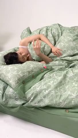 91家纺网 家纺一手货源 找家纺 安莱 双层纱大提花高奢工艺款疯狂生长系列四件套 春意生长--草绿