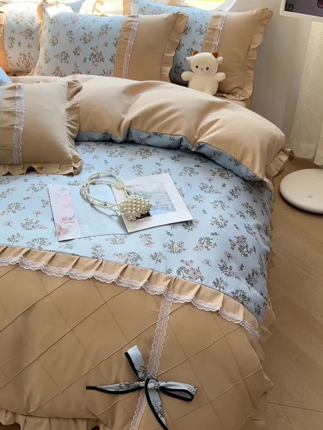 91家纺网 家纺一手货源 找家纺 金米诺 2024新款蝴蝶结韩版蕾丝花边床裙四件套 苏雅-天空蓝