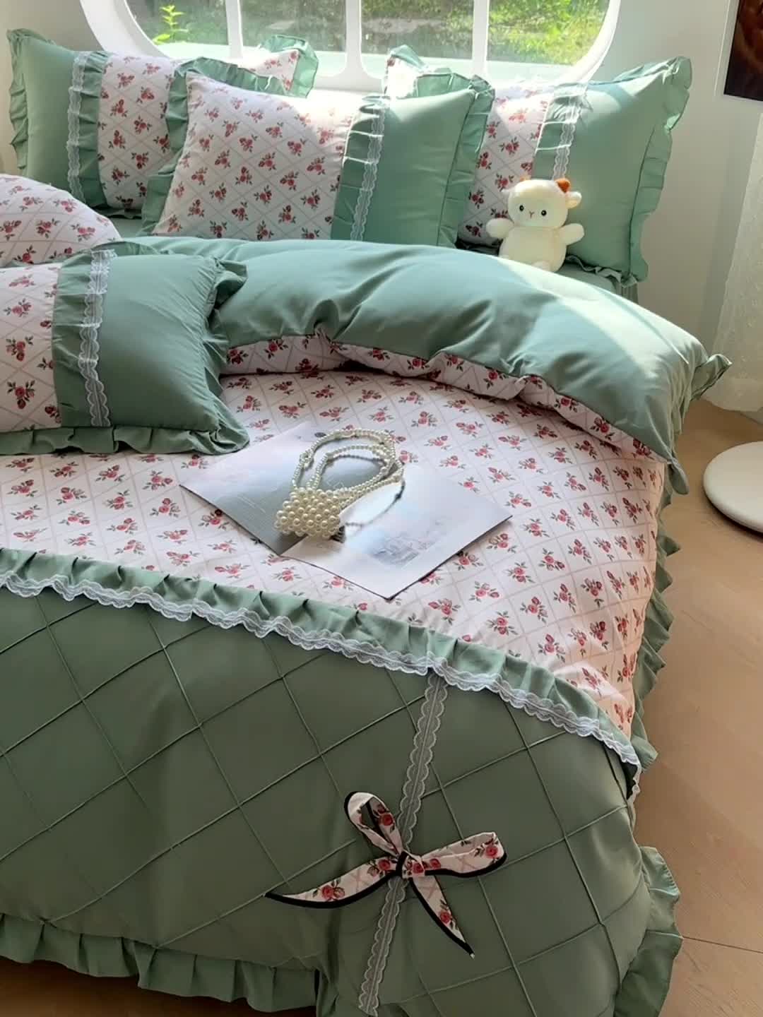 91家纺网 家纺一手货源 找家纺 金米诺 2024新款蝴蝶结韩版蕾丝花边床裙四件套 妆立春风-米