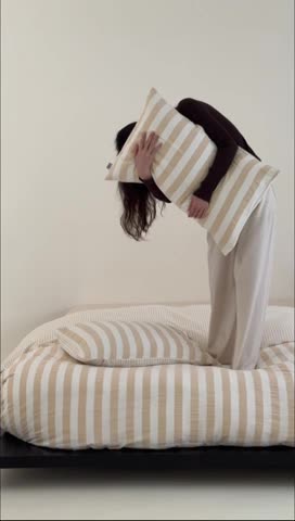 91家纺网 家纺一手货源 找家纺 玛奇朵 2023新款色织双层皱纱-韩系条纹四件套 韩系条纹-卡其