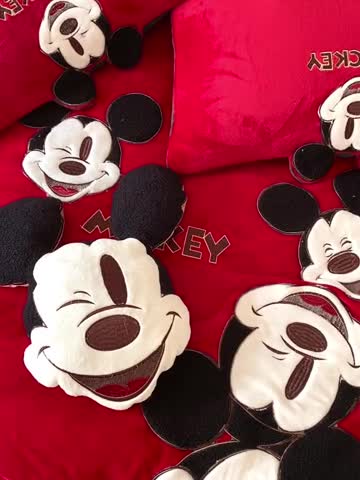 91家纺网 家纺一手货源 找家纺 紫碧螺 2023新款牛奶绒系列四件套-米奇 米奇-红色