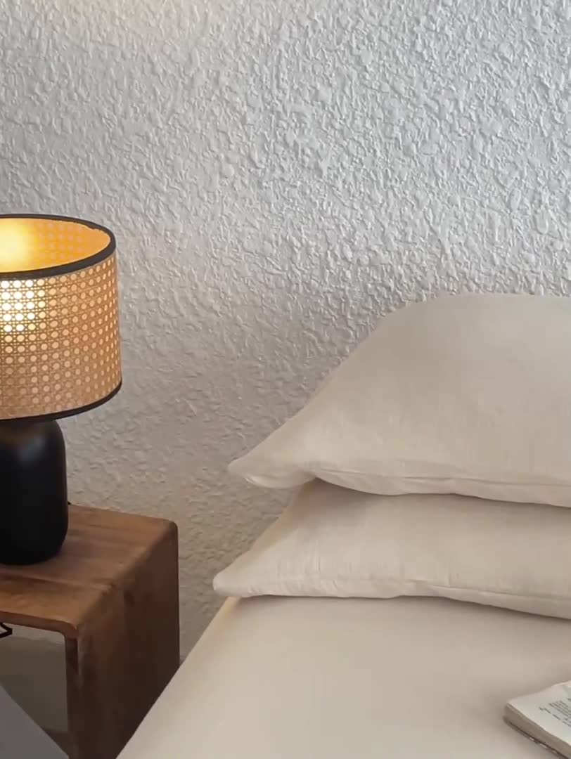 91家纺网 家纺一手货源 找家纺 安莱生活2024新款绉纱美拉德色纯色单品枕套 曲奇