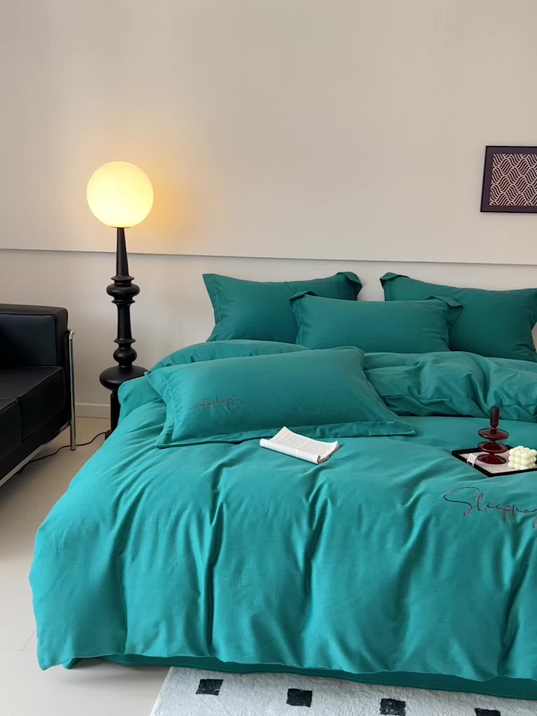 91家纺网 家纺一手货源 找家纺 慕尚家纺 2025新款全棉磨毛英文字母绣系列四件套 艾丽墨绿